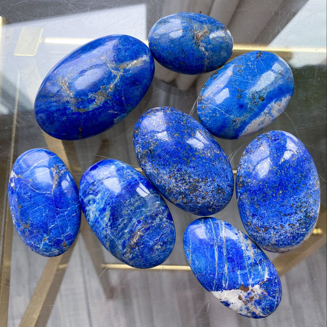 Good Quality Lapis Lazuli Palm Stone