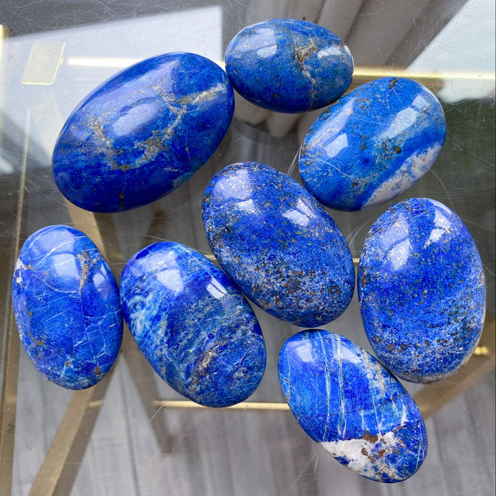 Good Quality Lapis Lazuli Palm Stone