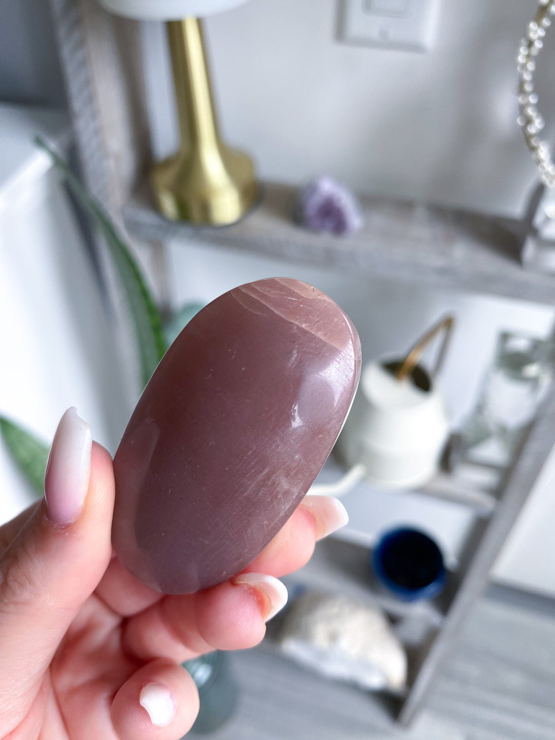 Flashy Peach Moonstone Palm 