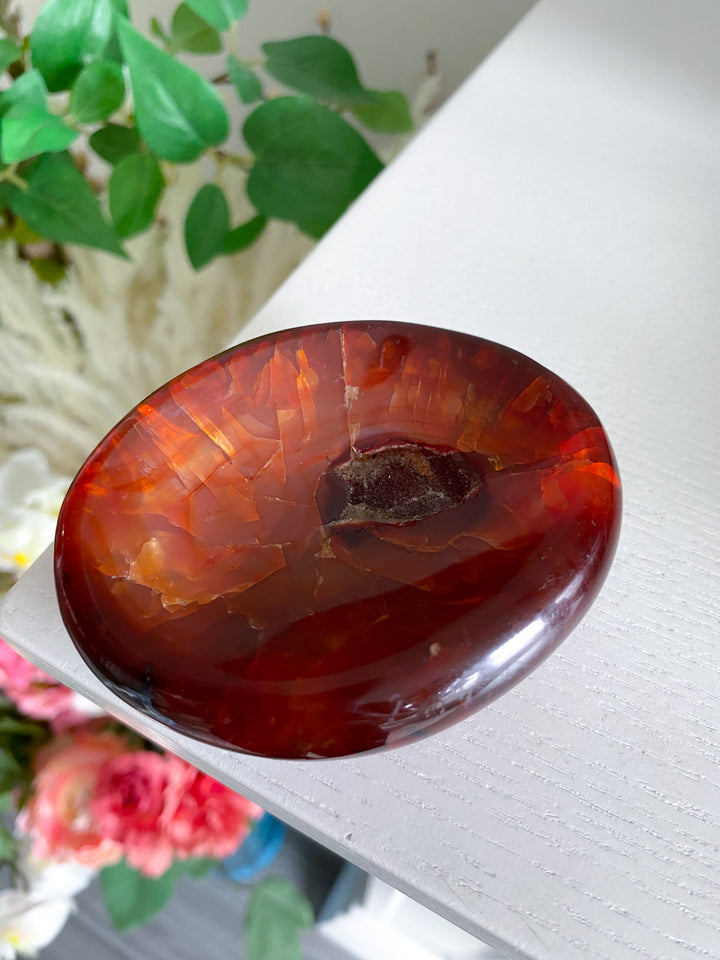 Small Carnelian Bowl w/ Druze