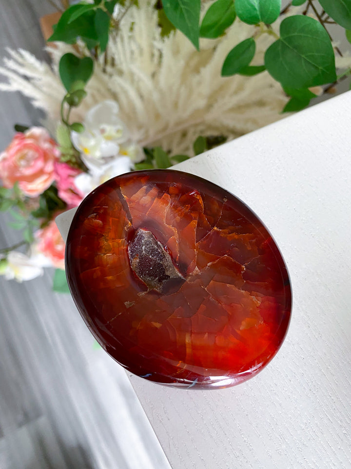 Small Carnelian Bowl w/ Druze