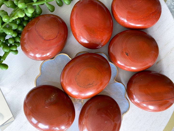 Red Jasper Palm Stone: Grounding