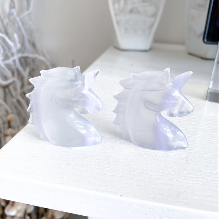 Pale Pastel Rainbow Unicorn Carving