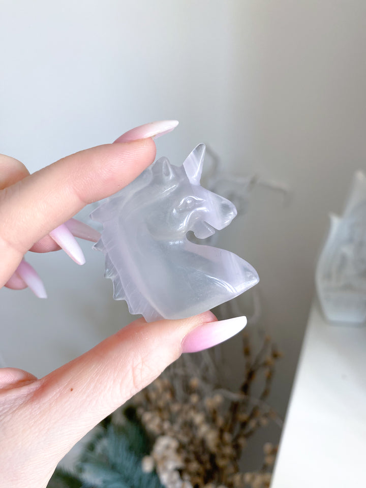 Pale Pastel Rainbow Unicorn Carving