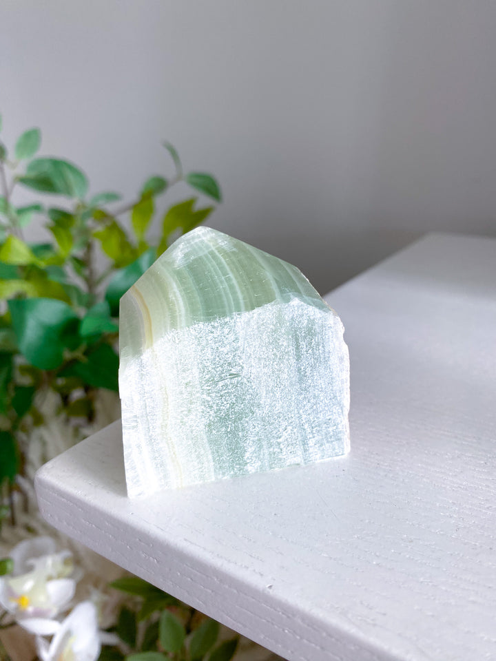 Green Calcite Top Polish Point 