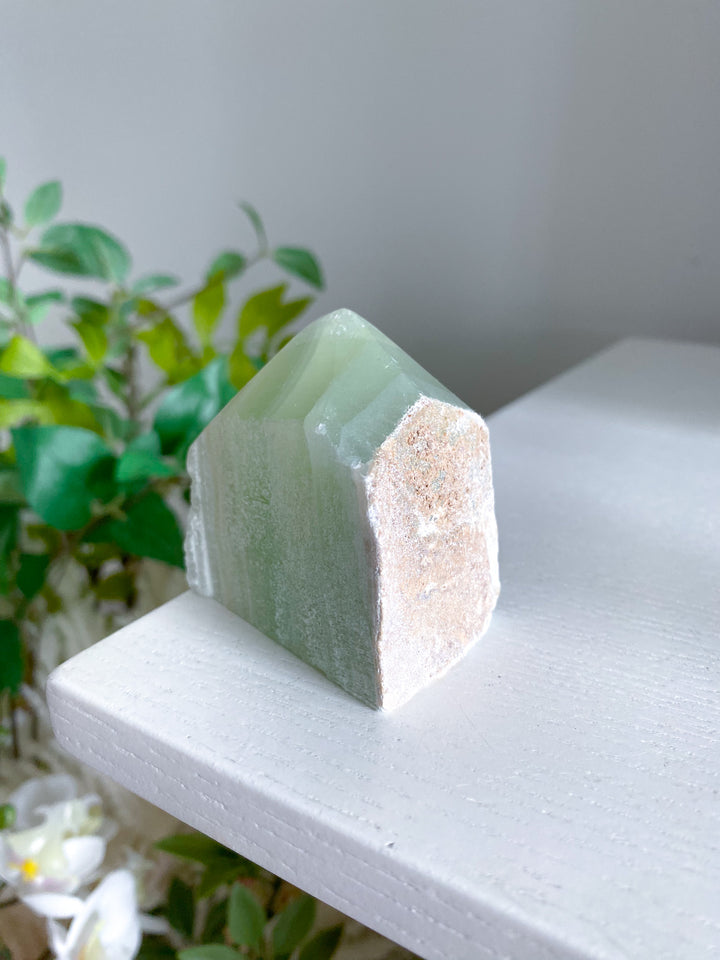 Green Calcite Top Polish Point 