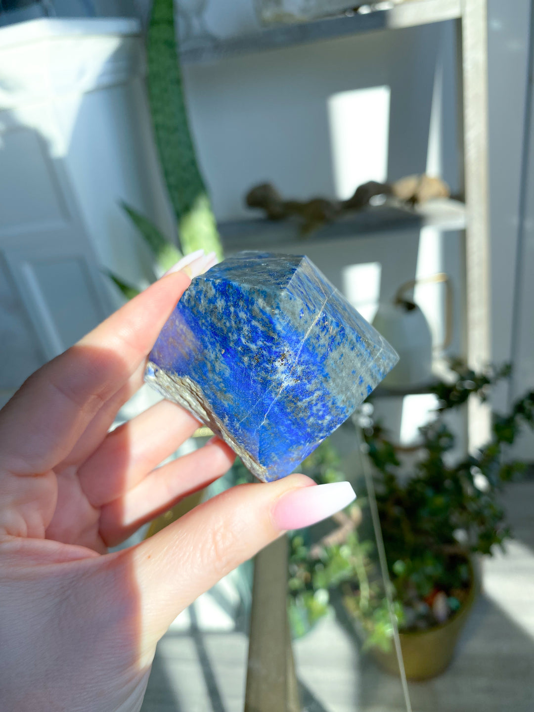 Lapis Lazuli Top Polish Point 