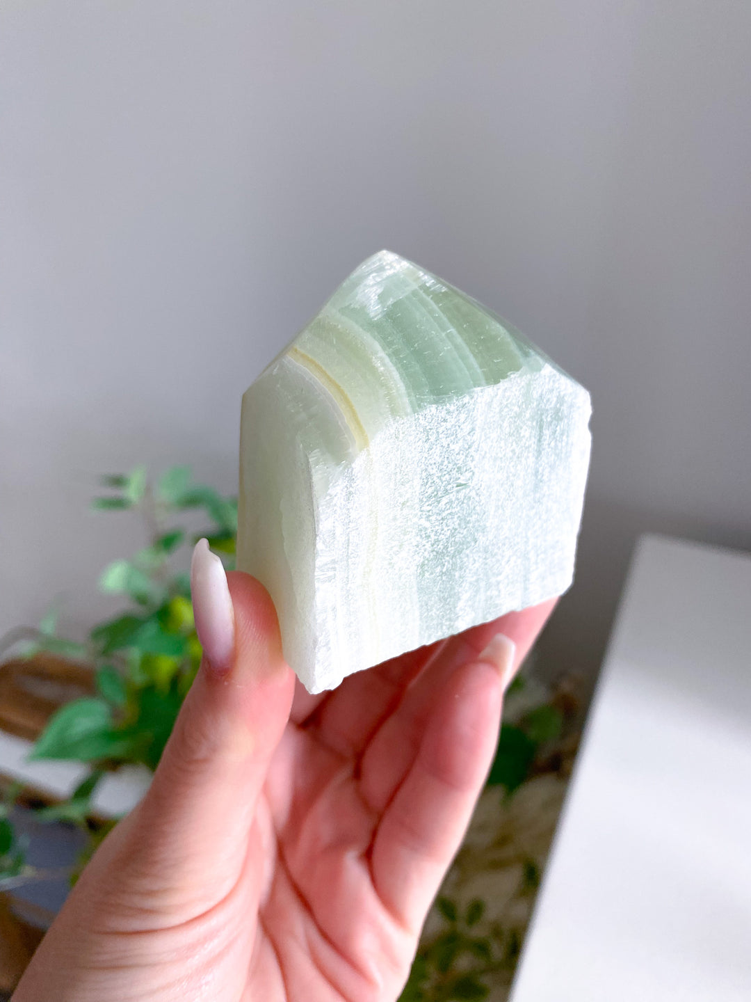 Green Calcite Top Polish Point 