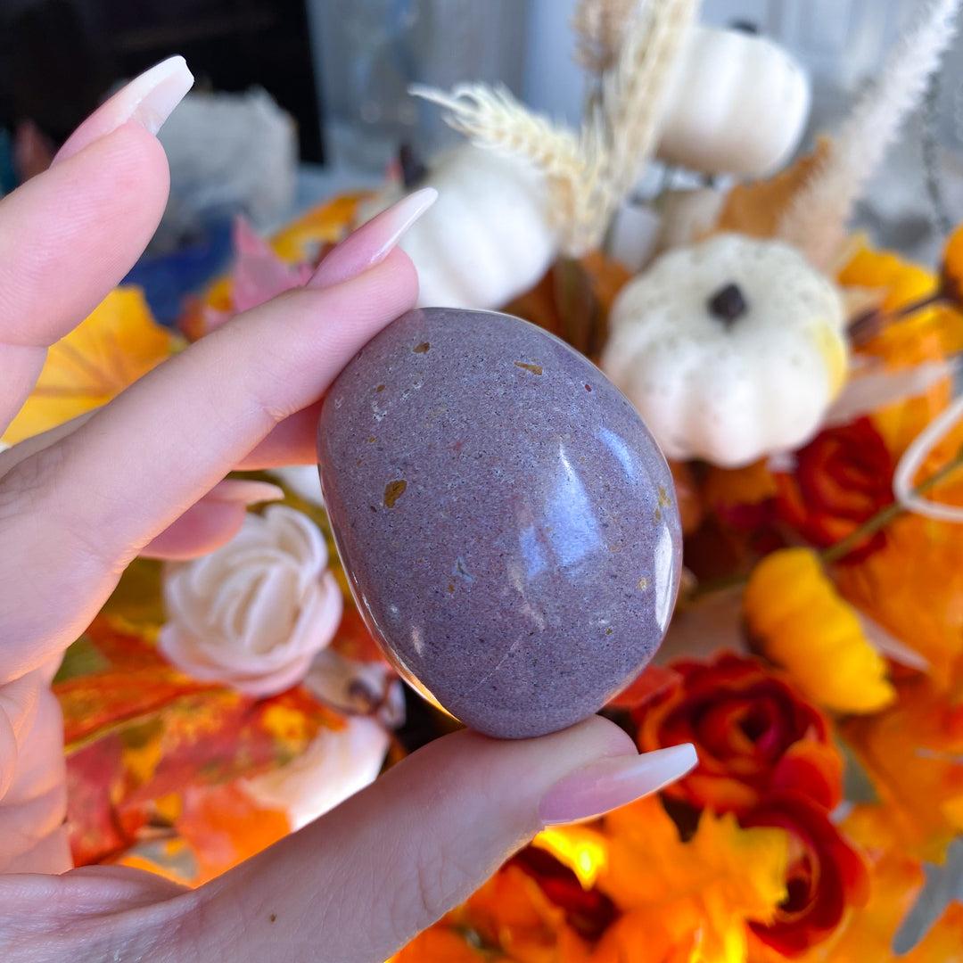 Lavender Ocean Jasper Pebble Palm 