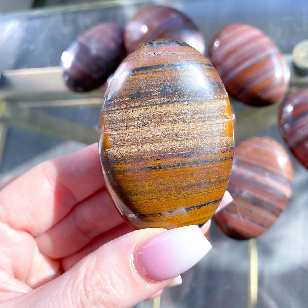 B Quality Tiger Iron Palm Stone