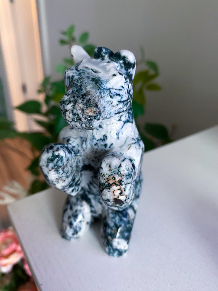 Large Inclusion Moss Agate Horse 