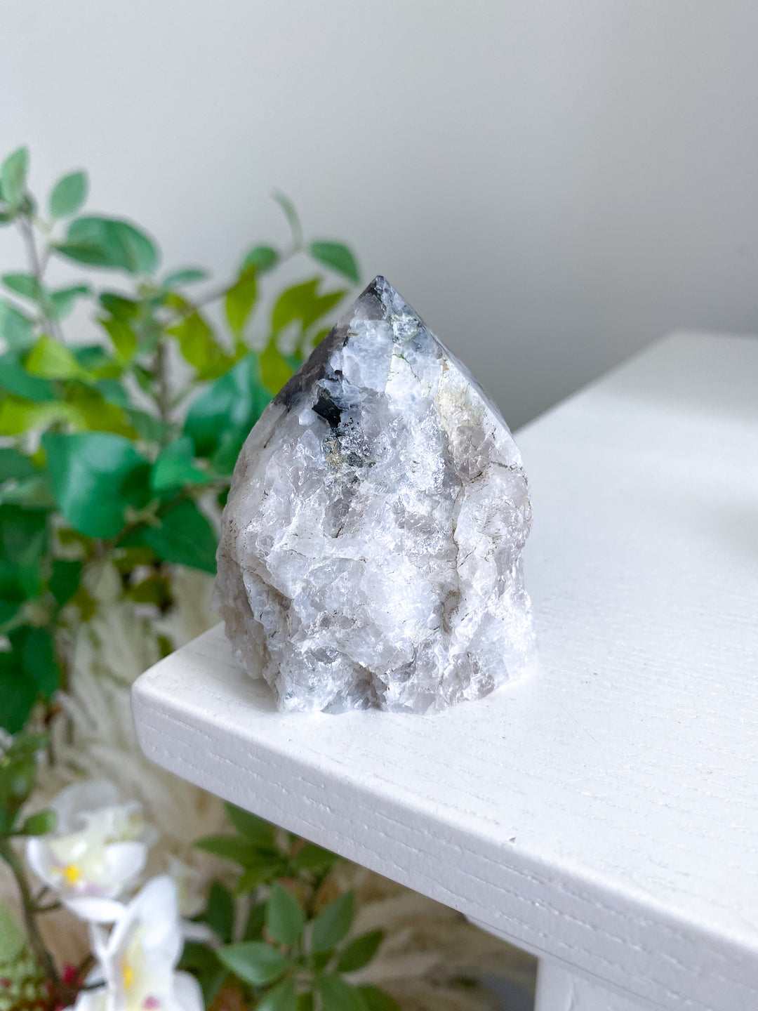 Large Rainbow Moonstone Top Polish 