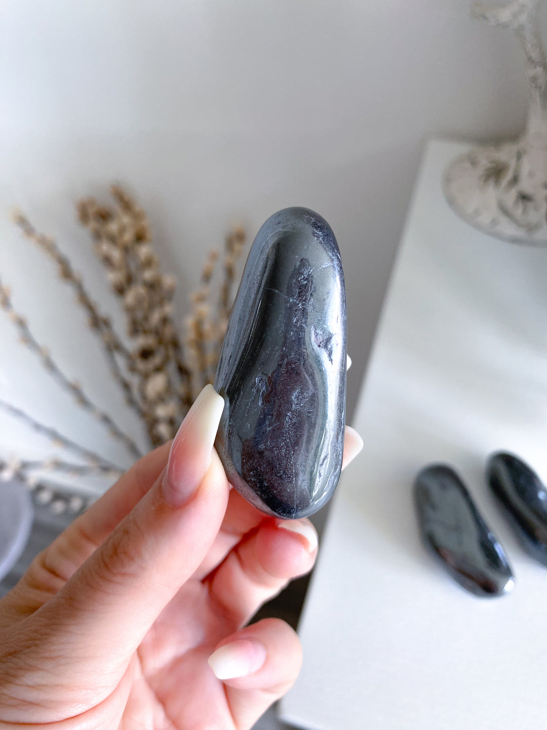 Long Hematite Pebble Stone