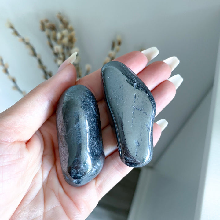 Long Hematite Pebble Stone