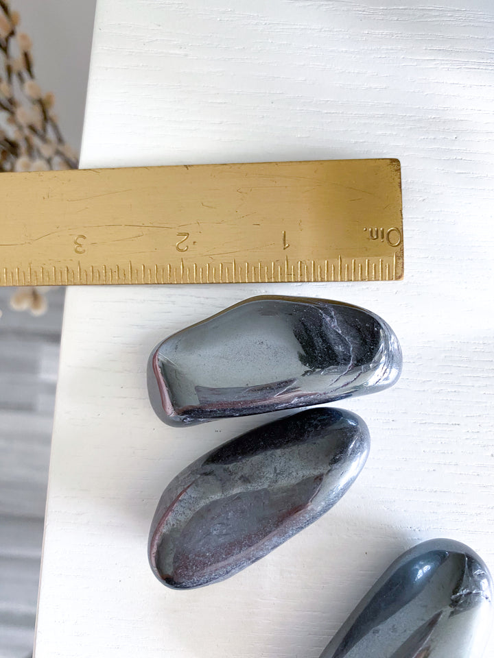 Long Hematite Pebble Stone