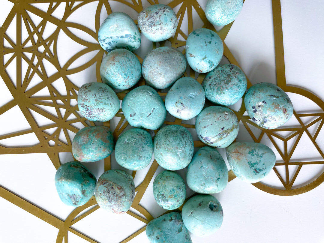Peruvian Turquoise Pebble Stone