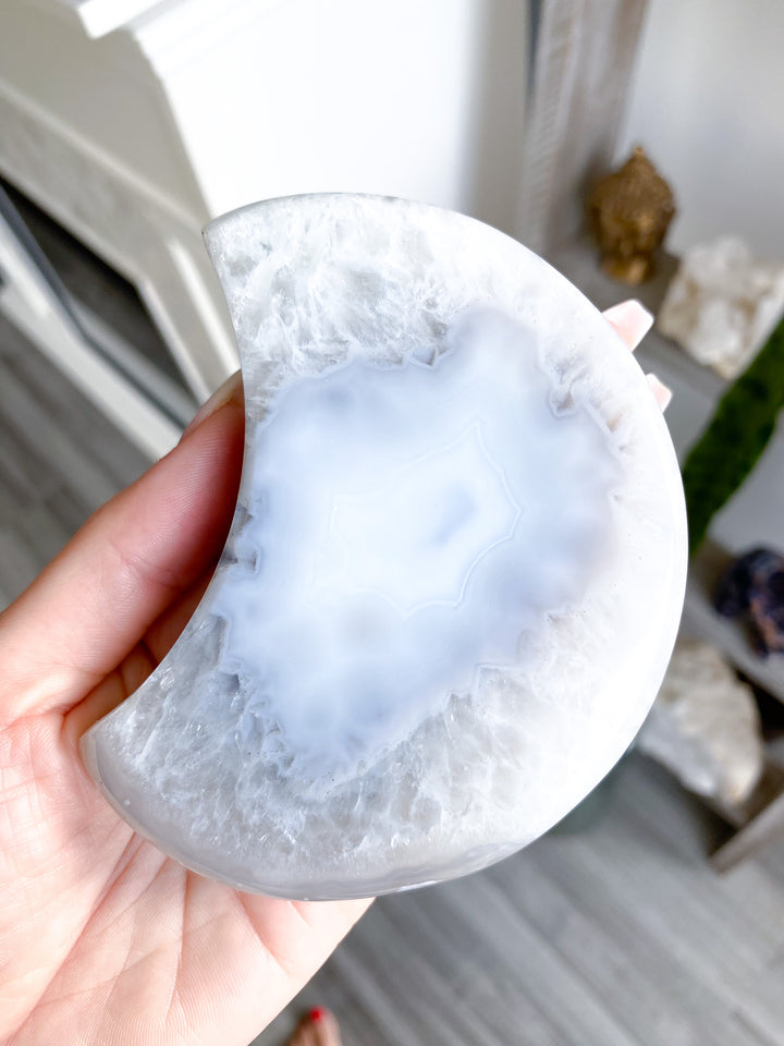 Gray Quartz Agate Moon 