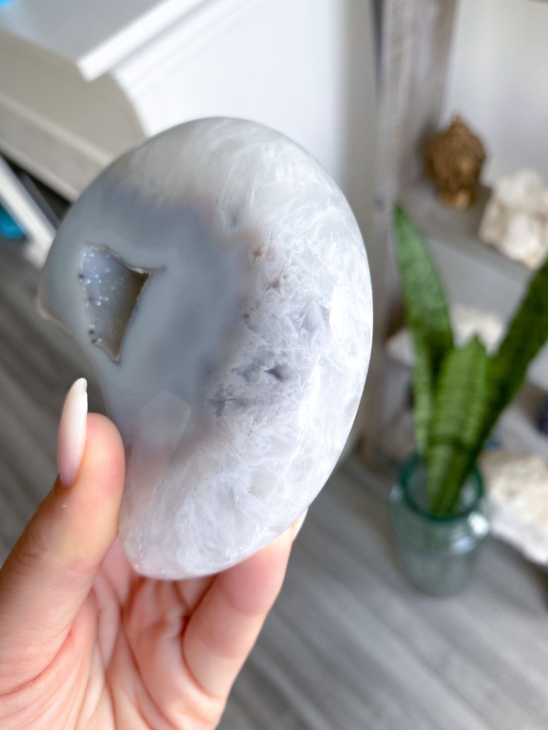Gray Quartz Agate Moon 