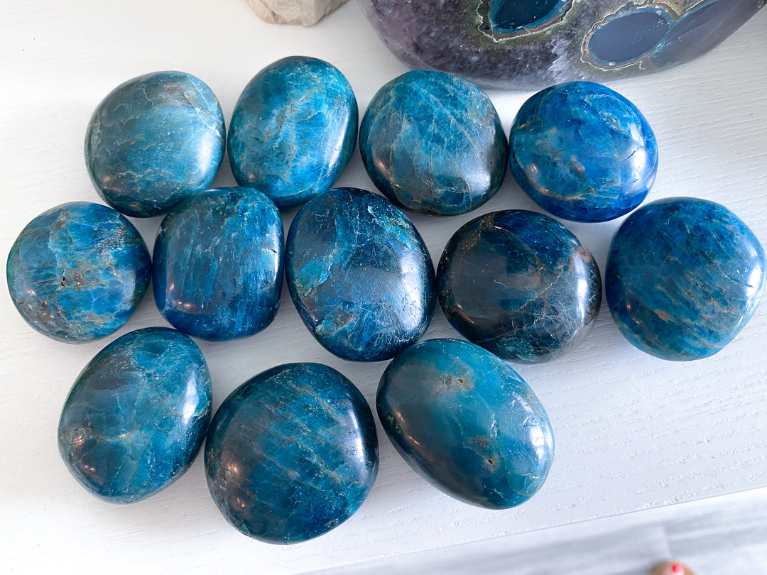 Blue Apatite Small Pebble Palm
