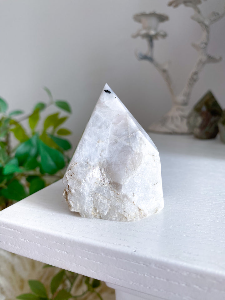 White Rainbow Moonstone Top Polish Point 