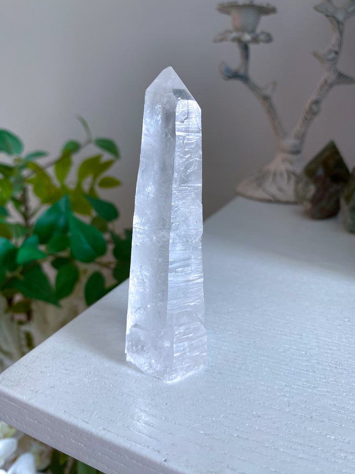 Standing Quartz Wand 