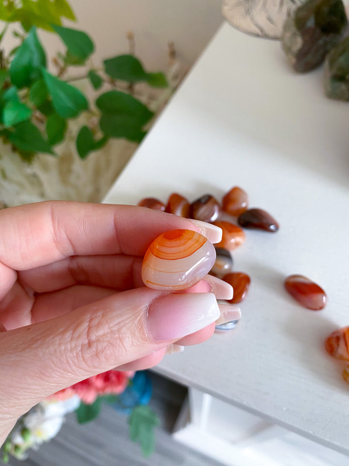 Small Banded Carnelian Tumble