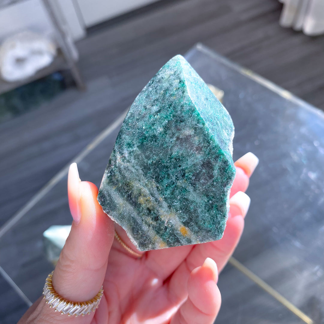 Uniquely Shaped Green Aventurine Top Polish Point
