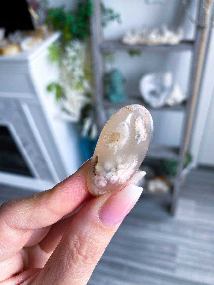 AAA Flower Agate Pebble