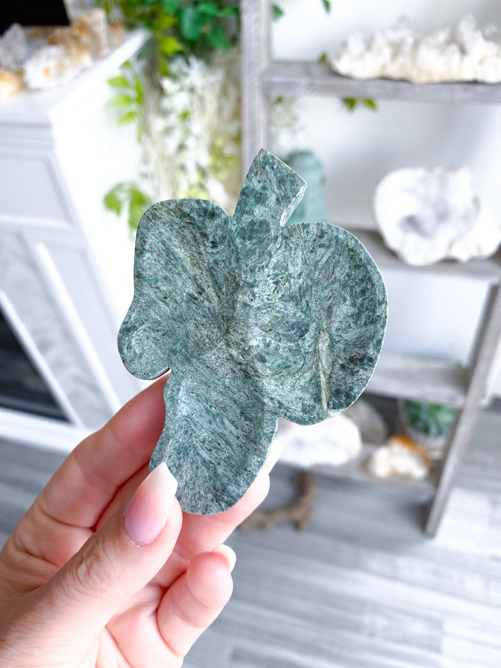 Compartment Serpentine Leaf Bowl