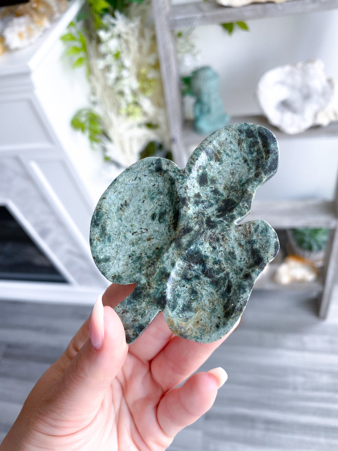 Compartment Serpentine Leaf Bowl