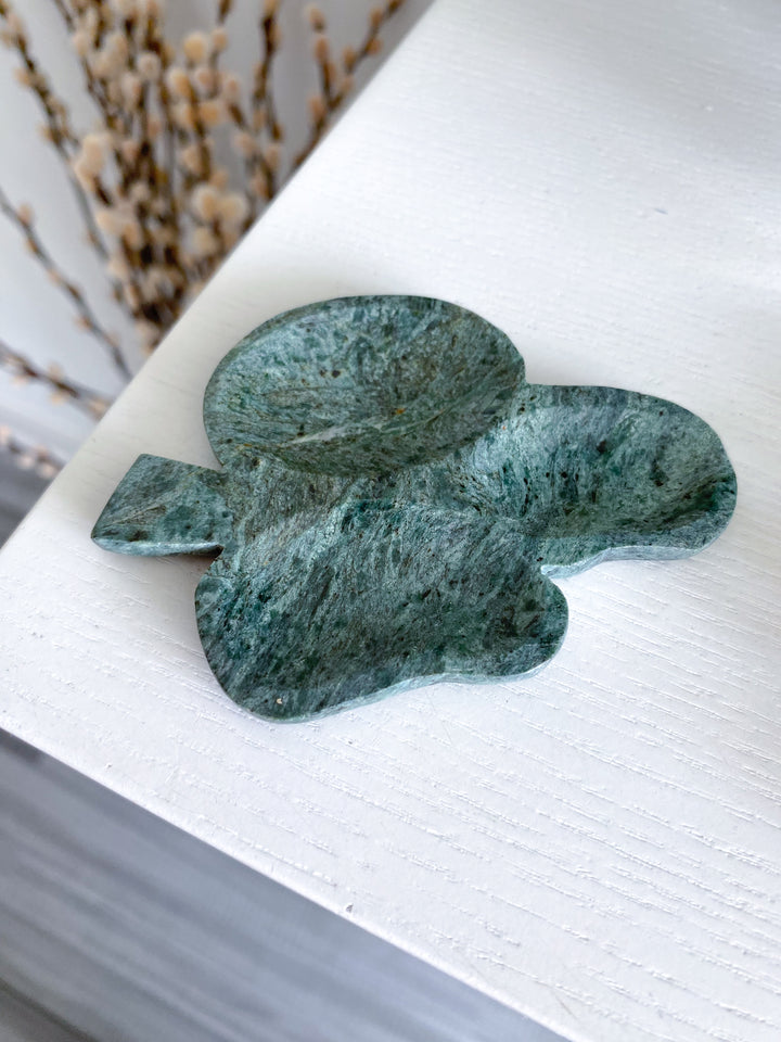 Compartment Serpentine Leaf Bowl