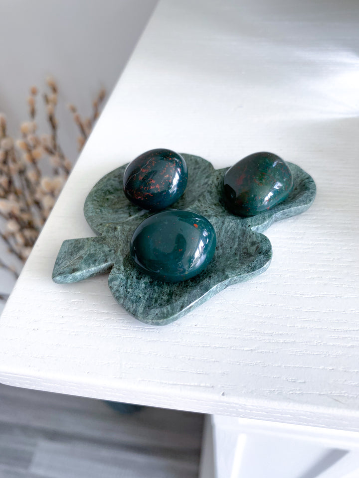 Compartment Serpentine Leaf Bowl