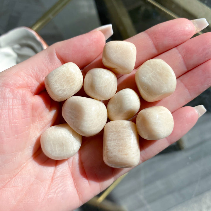Light Peach Moonstone Tumble