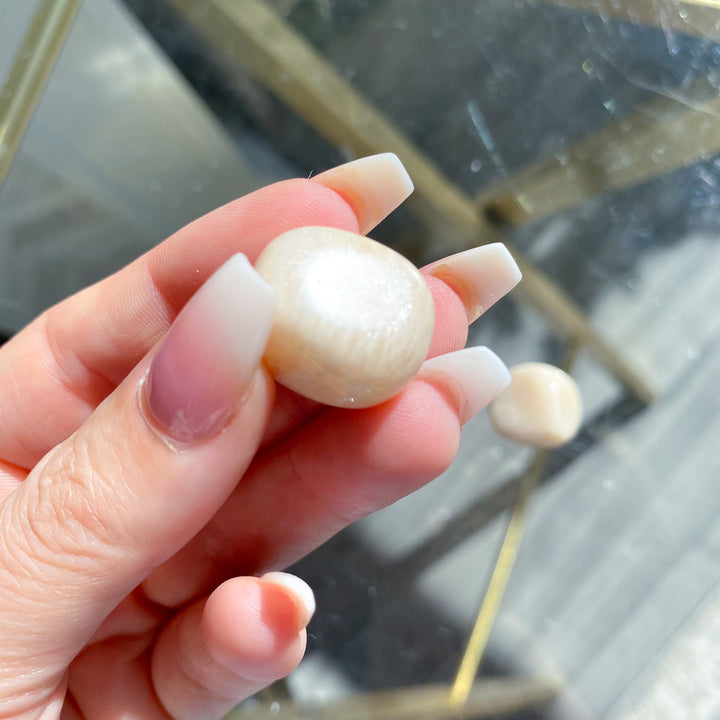 Light Peach Moonstone Tumble