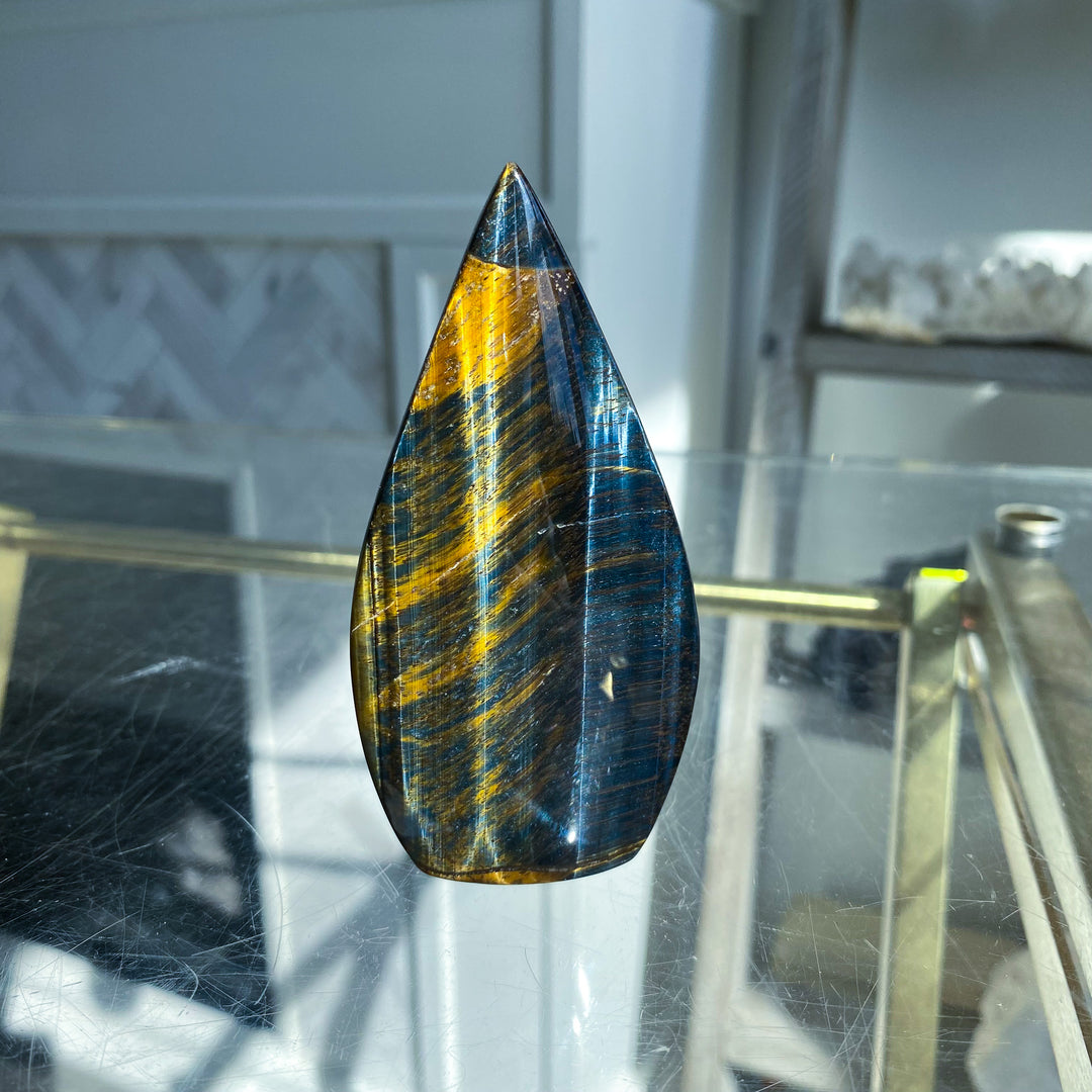 Blue Tiger Eye Flame 