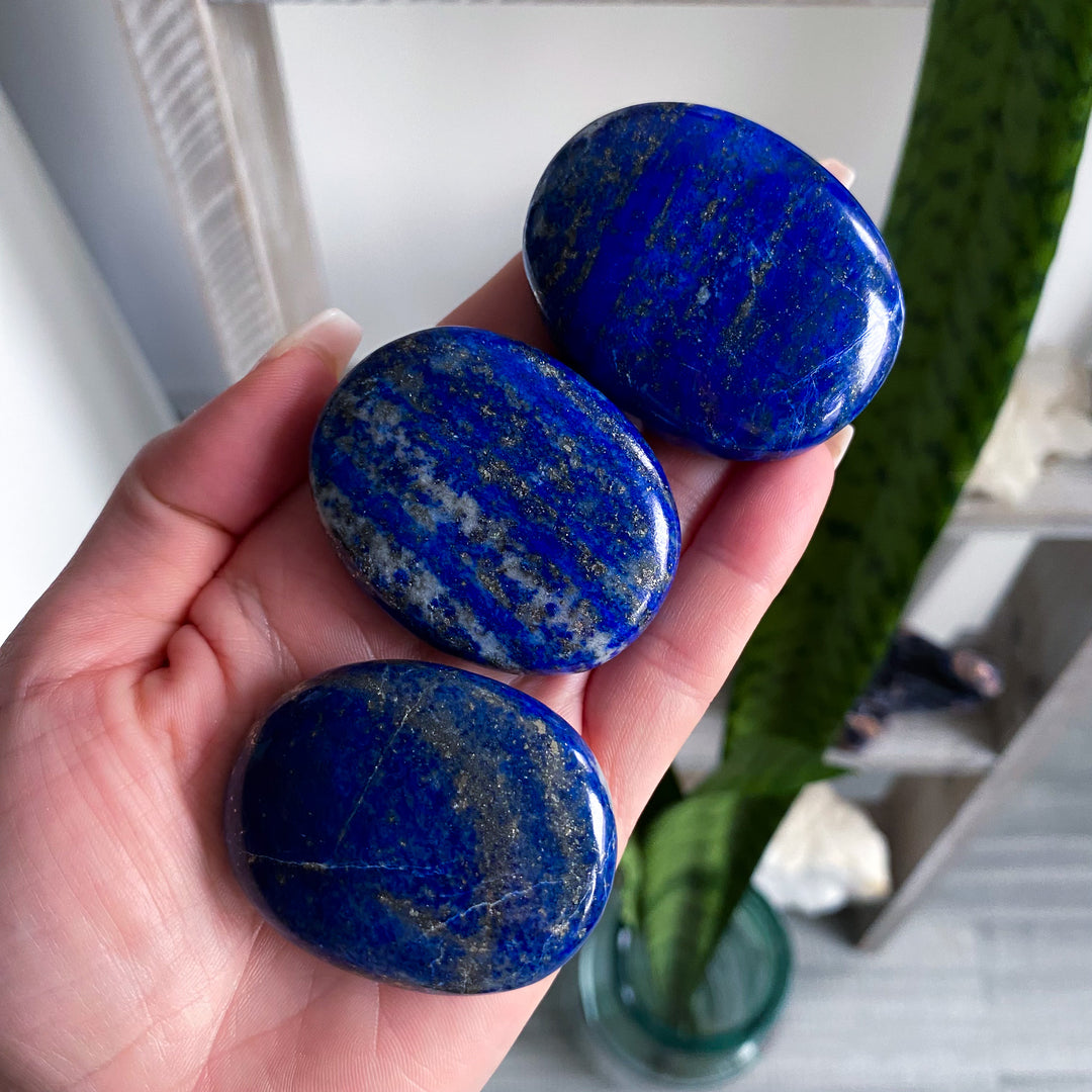 Small Lapis Lazuli Palm Stone