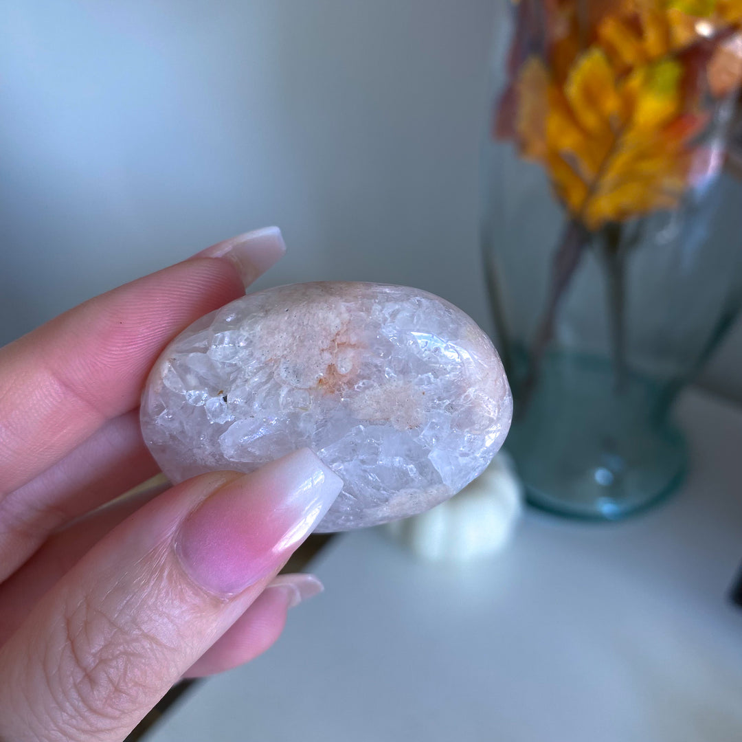 Flower Agate in Quartz Mini Palm Stone 