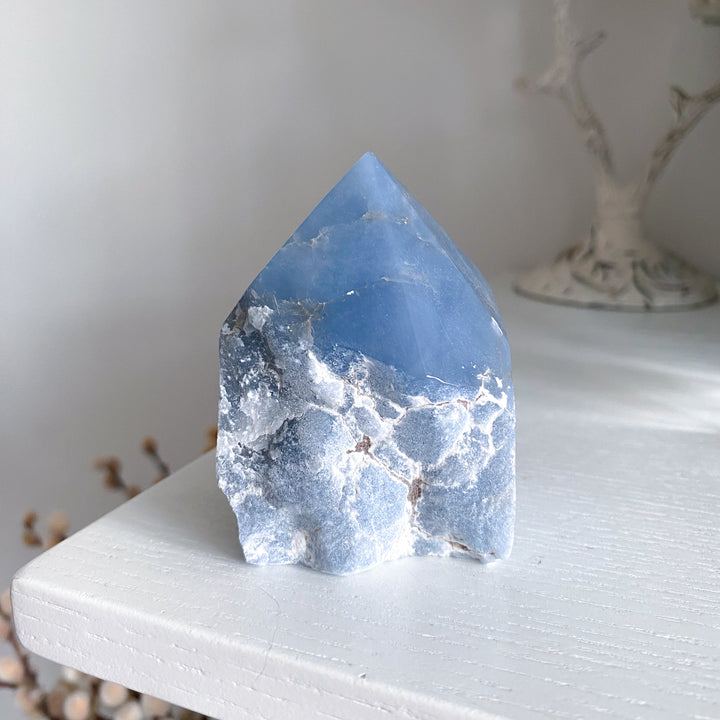 Angelite Crystal Top Polish Point #7