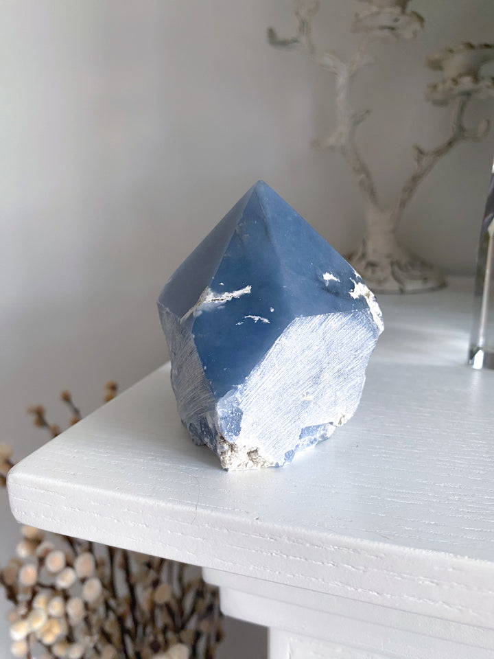 Angelite Crystal Top Polish Point #2