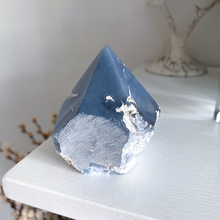 Angelite Crystal Top Polish Point #2