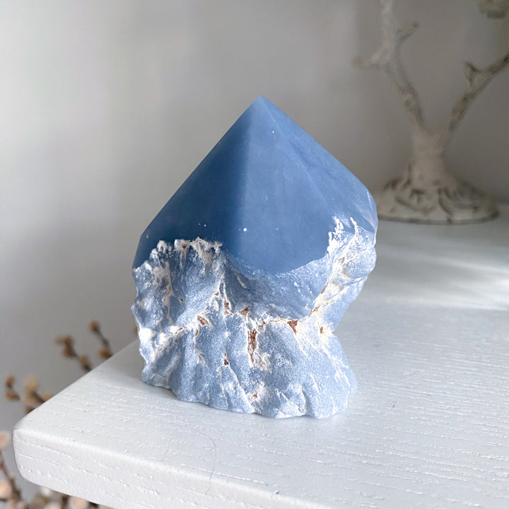 Angelite Crystal Top Polish Point #1
