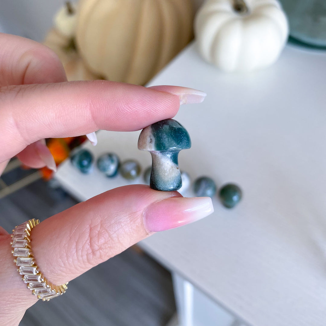 Moss Agate Mini Mushroom