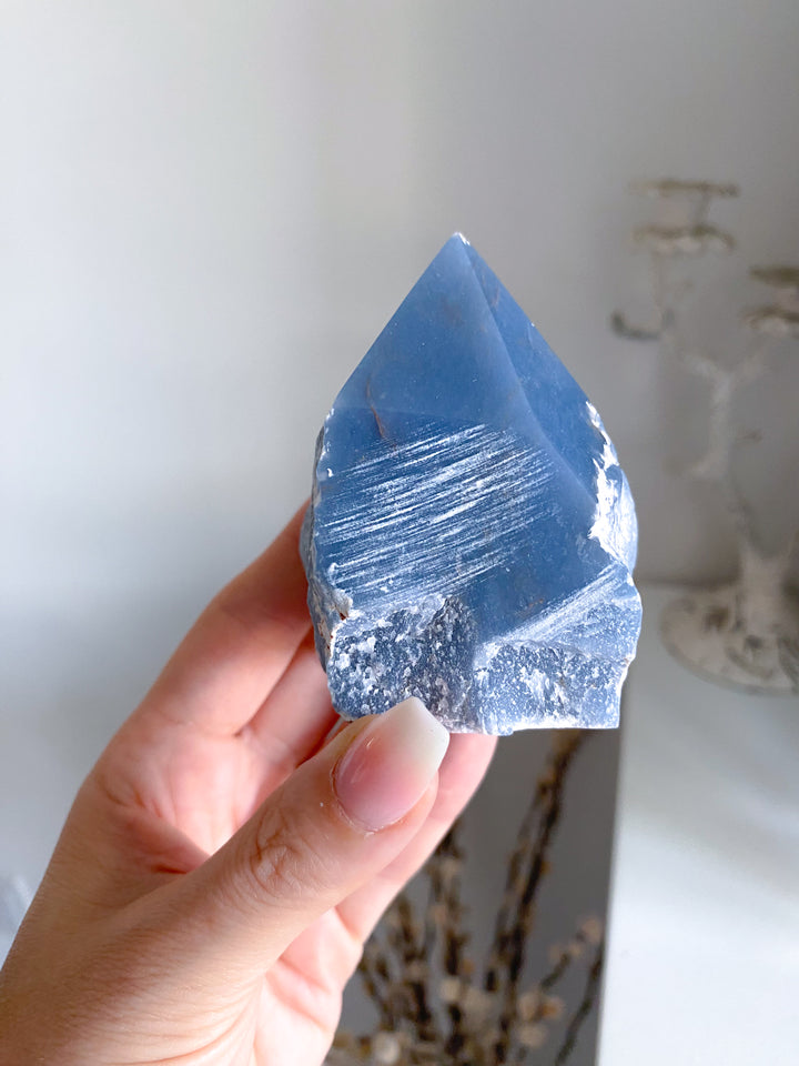 Unique Angelite Top Polish Point #9