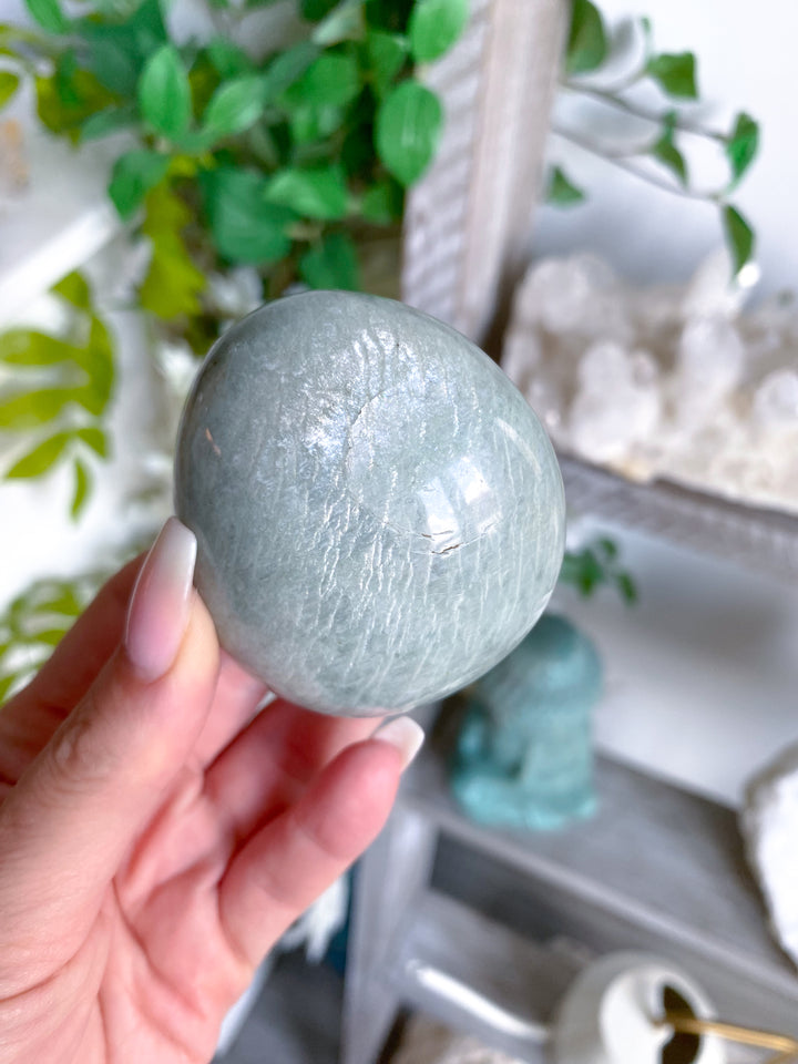 Round Amazonite Palm #2 w/ Sheen