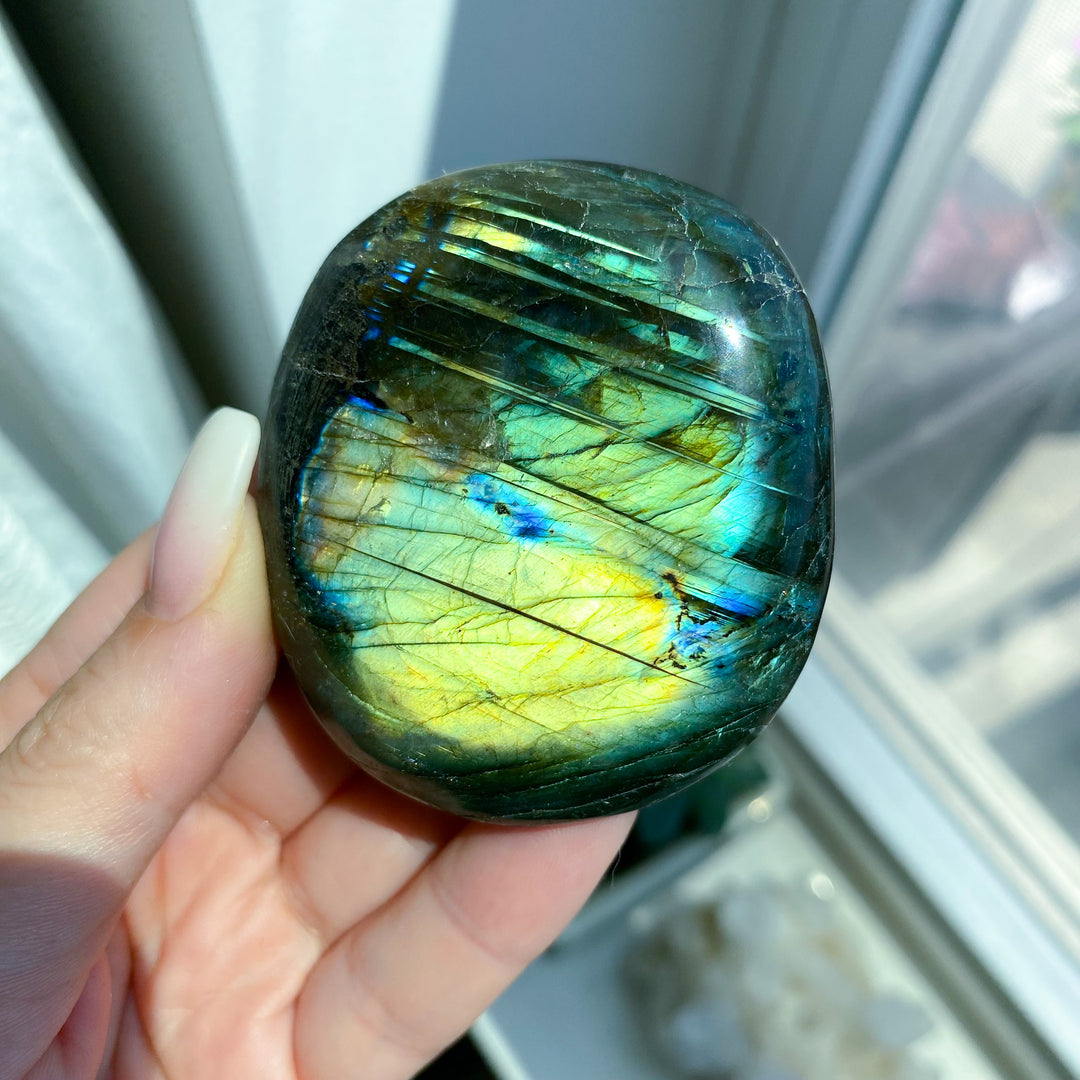 Tiger Blood Labradorite Palm 