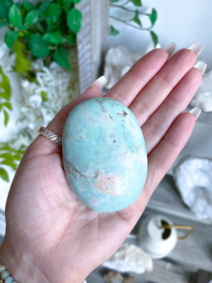 Unique Turquoise Palm Stone #10