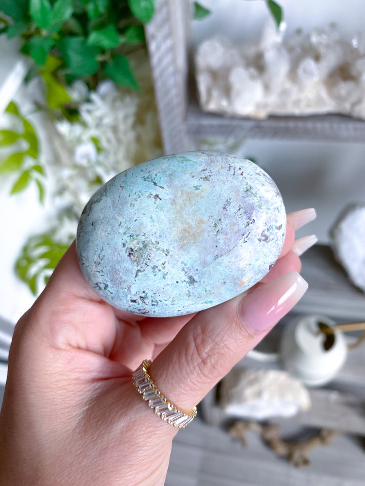 Turquoise Palm Stone #12 - Chakra Alignment