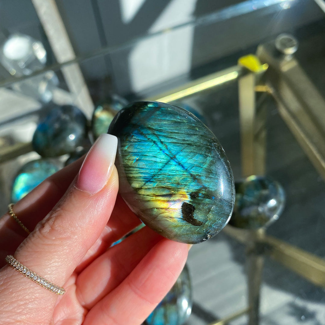 Flashy Labradorite Pebble Palm