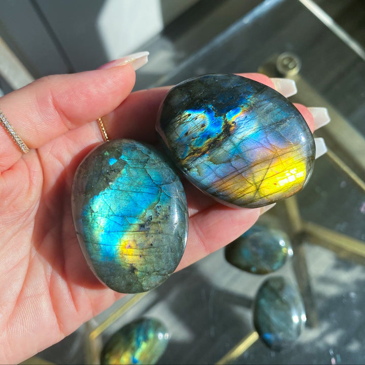 Flashy Labradorite Pebble Palm