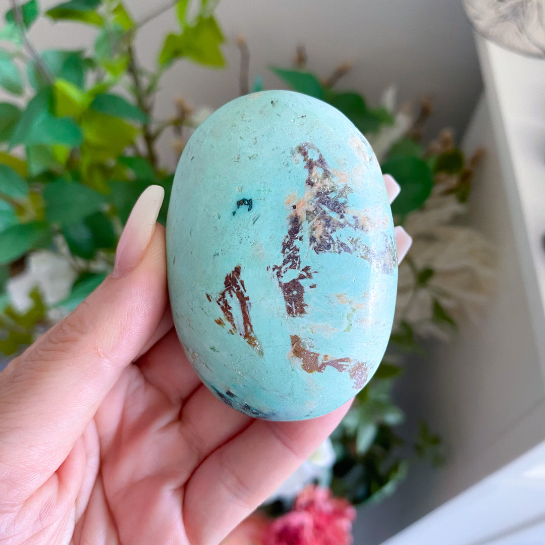B Quality Turquoise Palm Stone 